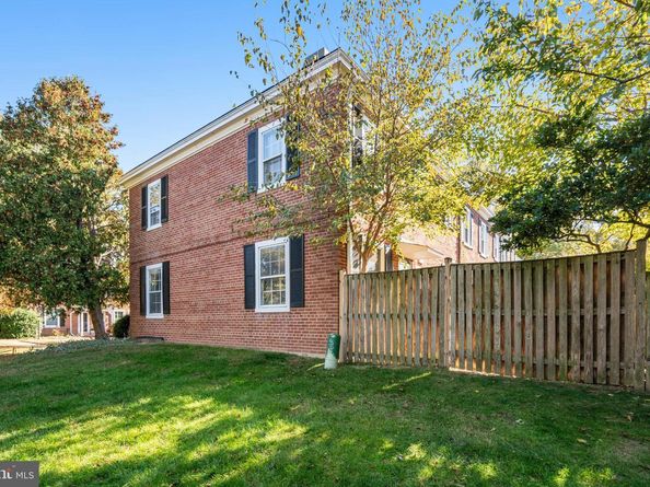 3622 S Taylor Street, Arlington VA 22206