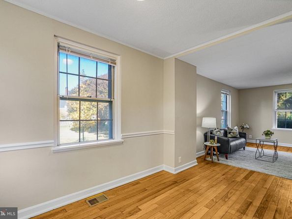 3622 S Taylor Street, Arlington VA 22206