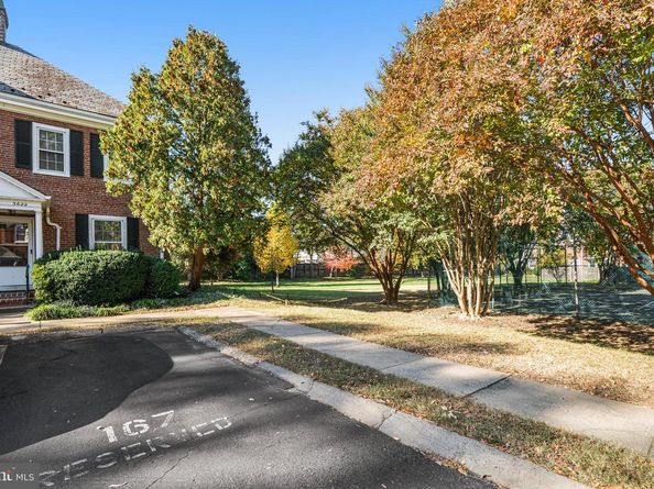 3622 S Taylor Street, Arlington VA 22206