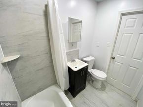 915 W Dauphin Street, Philadelphia PA 19133