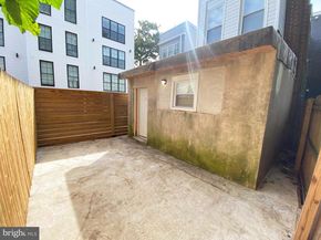 915 W Dauphin Street, Philadelphia PA 19133