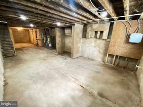 915 W Dauphin Street, Philadelphia PA 19133