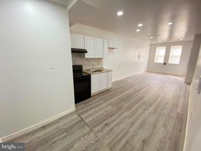 915 W Dauphin Street, Philadelphia PA 19133