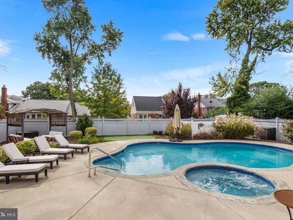 5336 Taney Avenue, Alexandria VA 22304
