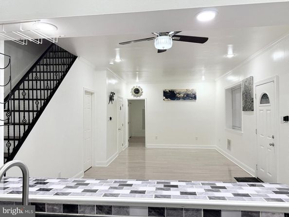 363 Fitzgerald Street, Philadelphia PA 19148