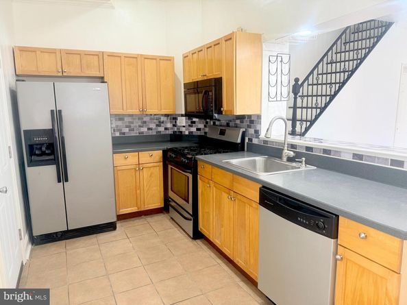 363 Fitzgerald Street, Philadelphia PA 19148