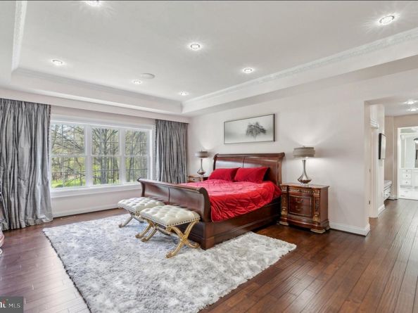 11561 Stuart Mill Road, Oakton VA 22124