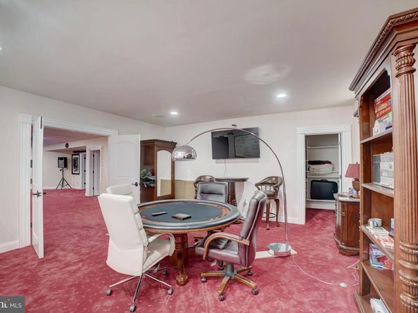 11561 Stuart Mill Road, Oakton VA 22124