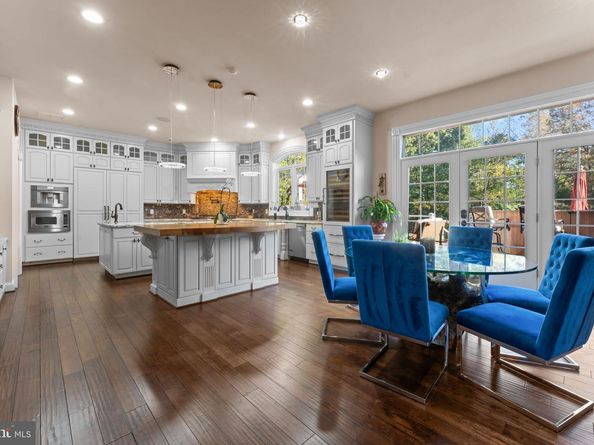 11561 Stuart Mill Road, Oakton VA 22124
