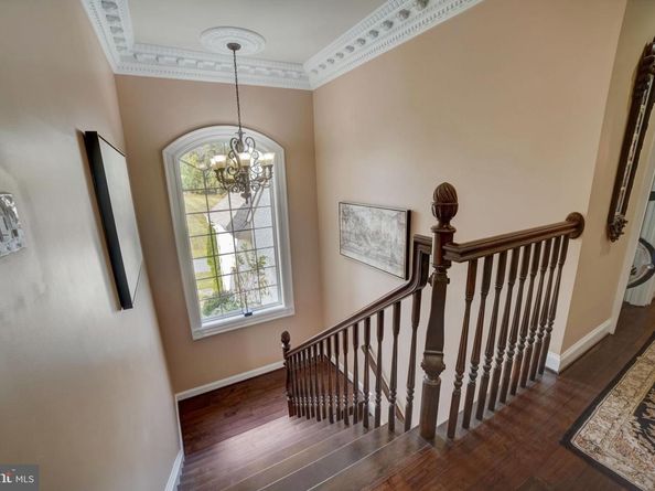 11561 Stuart Mill Road, Oakton VA 22124