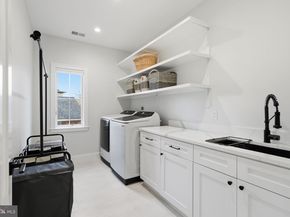 7000 Hector Road, Mclean VA 22101