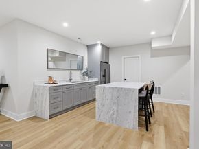 7000 Hector Road, Mclean VA 22101