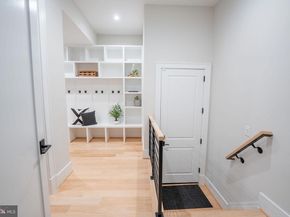7000 Hector Road, Mclean VA 22101