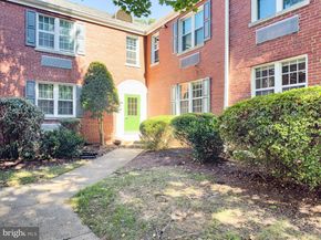 12 Ashby Street F, Alexandria VA 22305