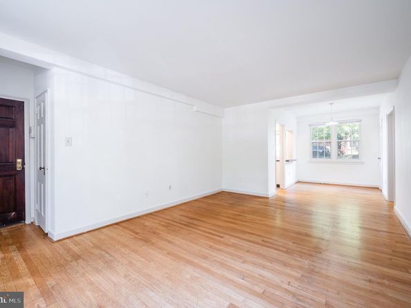 12 Ashby Street F, Alexandria VA 22305