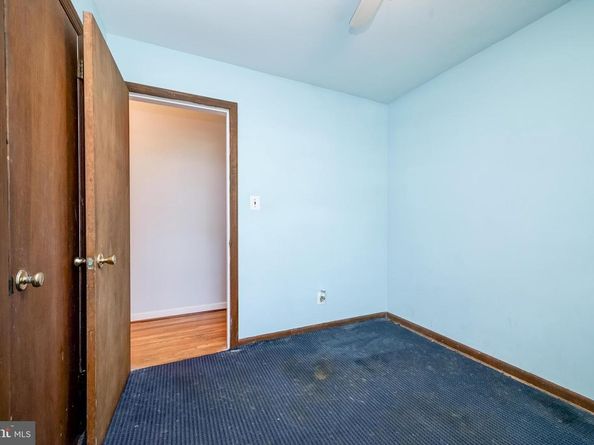 3215 Parkwood Terrace, Falls Church VA 22042