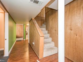 3215 Parkwood Terrace, Falls Church VA 22042