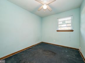 3215 Parkwood Terrace, Falls Church VA 22042