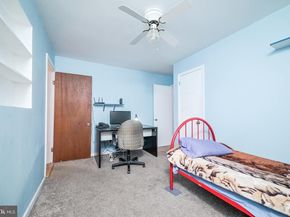 3215 Parkwood Terrace, Falls Church VA 22042