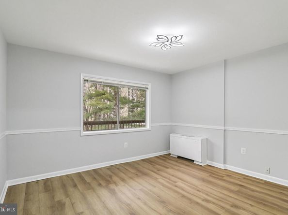 10300 Westlake Drive S304, Bethesda MD 20817