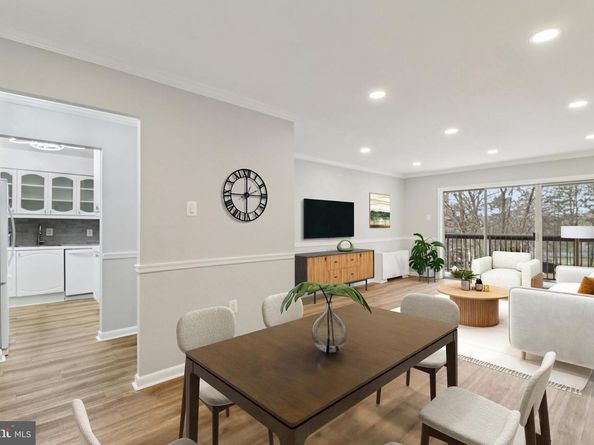 10300 Westlake Drive S304, Bethesda MD 20817