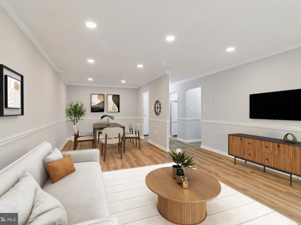 10300 Westlake Drive S304, Bethesda MD 20817