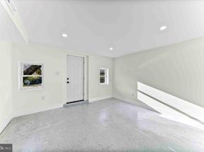 1090 Eddystone Avenue, Crum Lynne PA 19022