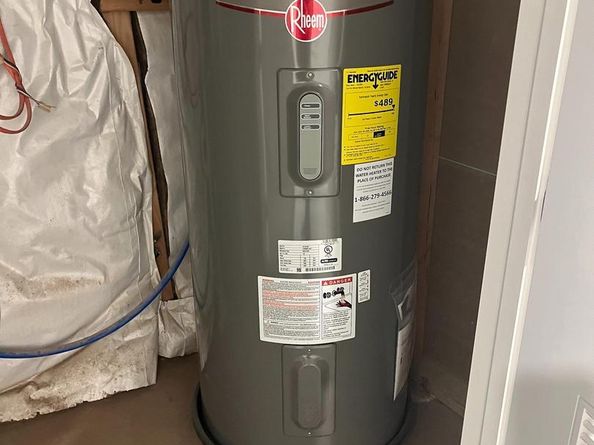 1090 Eddystone Avenue, Crum Lynne PA 19022