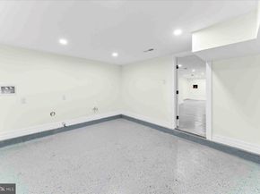 1090 Eddystone Avenue, Crum Lynne PA 19022