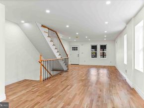 1090 Eddystone Avenue, Crum Lynne PA 19022