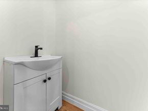 1090 Eddystone Avenue, Crum Lynne PA 19022