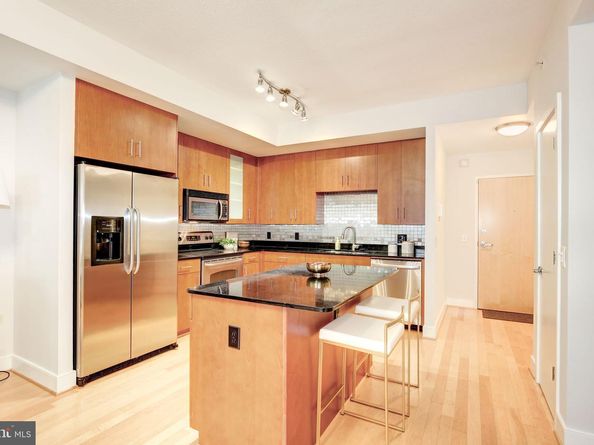 910 M Street NW 508, Washington DC 20001