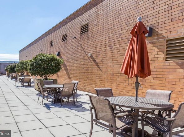 910 M Street NW 508, Washington DC 20001