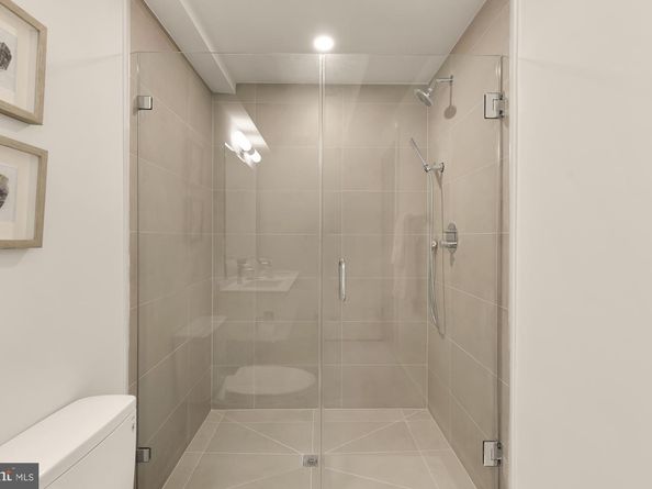 2647 41st Street NW 2, Washington DC 20007