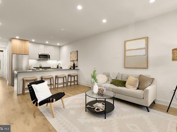 2647 41st Street NW 2, Washington DC 20007