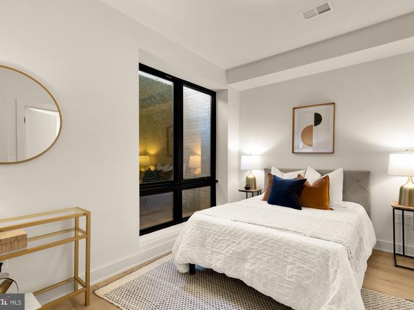 2647 41st Street NW 2, Washington DC 20007