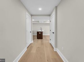 919 12TH Street NE A303, Washington DC 20002