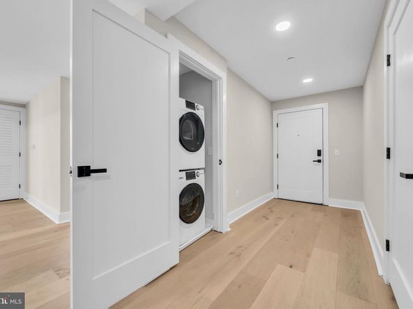 919 12TH Street NE A303, Washington DC 20002