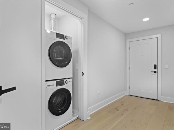 919 12TH Street NE A303, Washington DC 20002