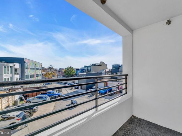 919 12TH Street NE A303, Washington DC 20002