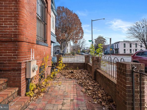 1362 E Street SE, Washington DC 20003