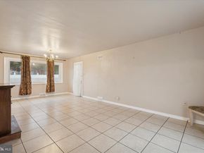 301 S New Ardmore Avenue, Broomall PA 19008