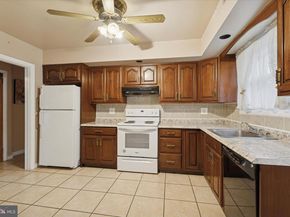 301 S New Ardmore Avenue, Broomall PA 19008