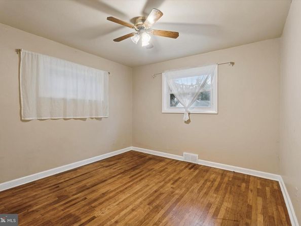 301 S New Ardmore Avenue, Broomall PA 19008