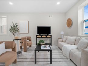 314 Pensdale Street, Philadelphia PA 19128