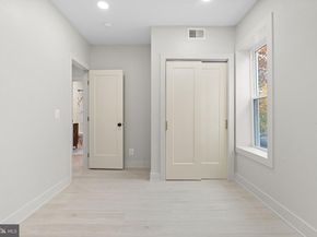 314 Pensdale Street, Philadelphia PA 19128