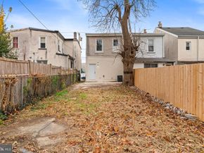 314 Pensdale Street, Philadelphia PA 19128