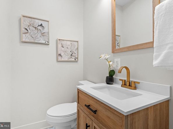 314 Pensdale Street, Philadelphia PA 19128