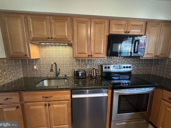 653 Avenue A, Feasterville Trevose PA 19053