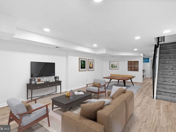 5749 Hazel Avenue, Philadelphia PA 19143